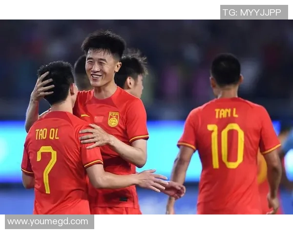 杭州足球队灵活性变革引发热议探索新战术与团队协作的未来发展